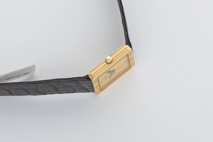 Ladies Protocole Ref. 8393 in 18k Yellow Gold