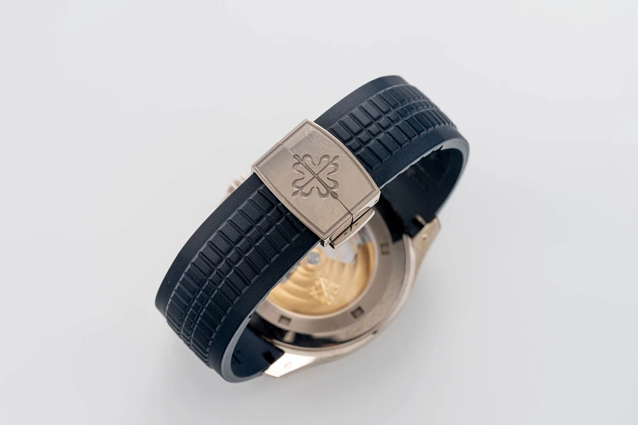 Aquanaut Ref. 5168G in 18k White Gold