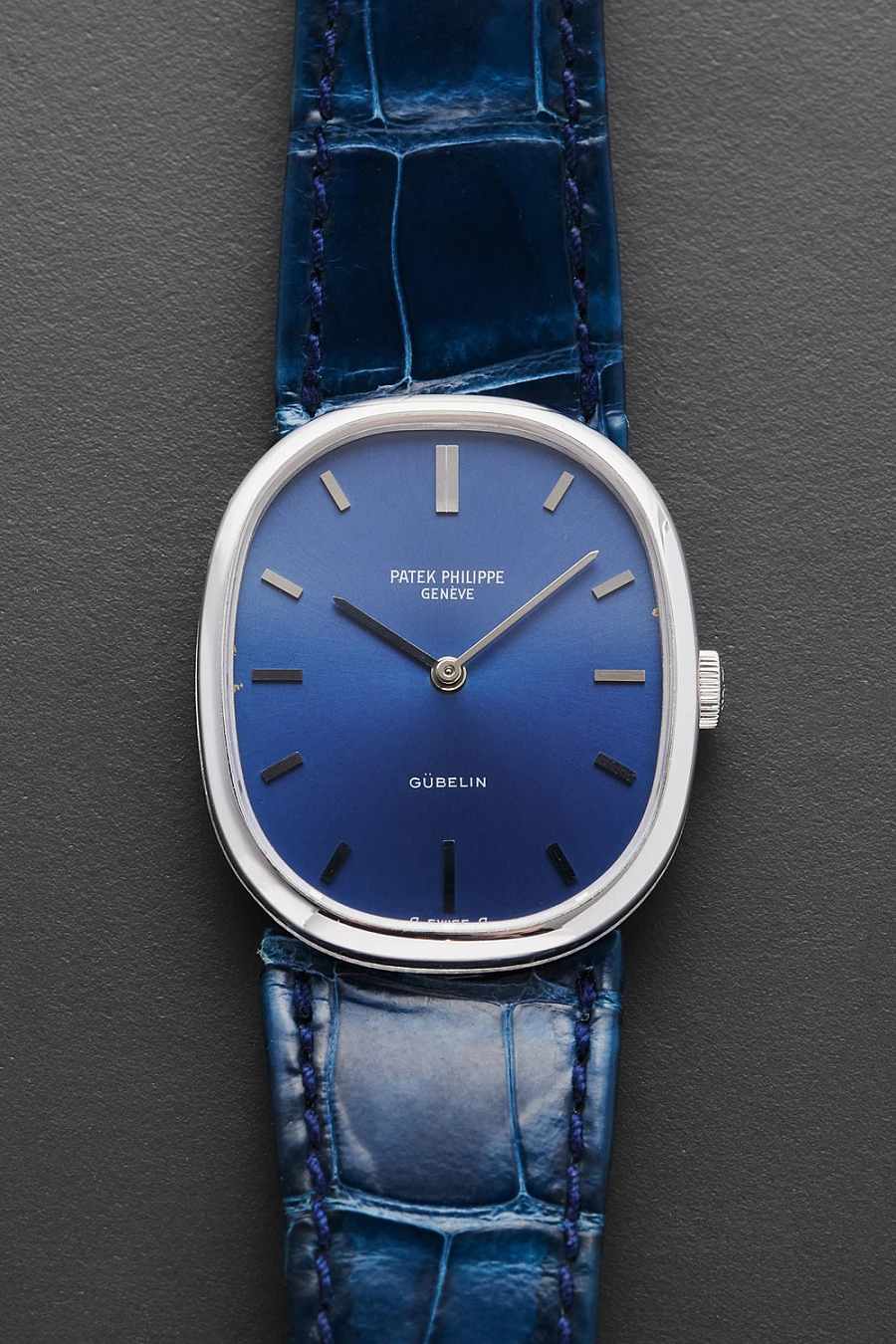 Golden Ellipse Ref. 3648 double signed Gübelin