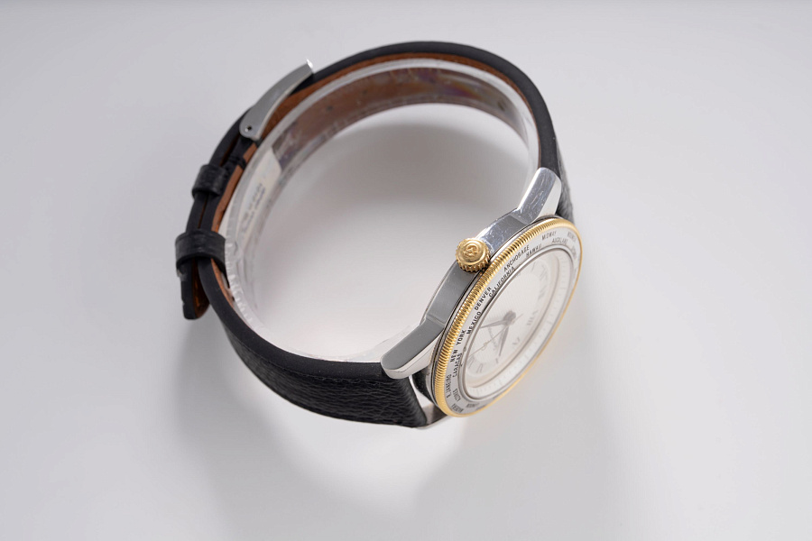 GP90 World Time Ref. 1010 in Stainless Steel