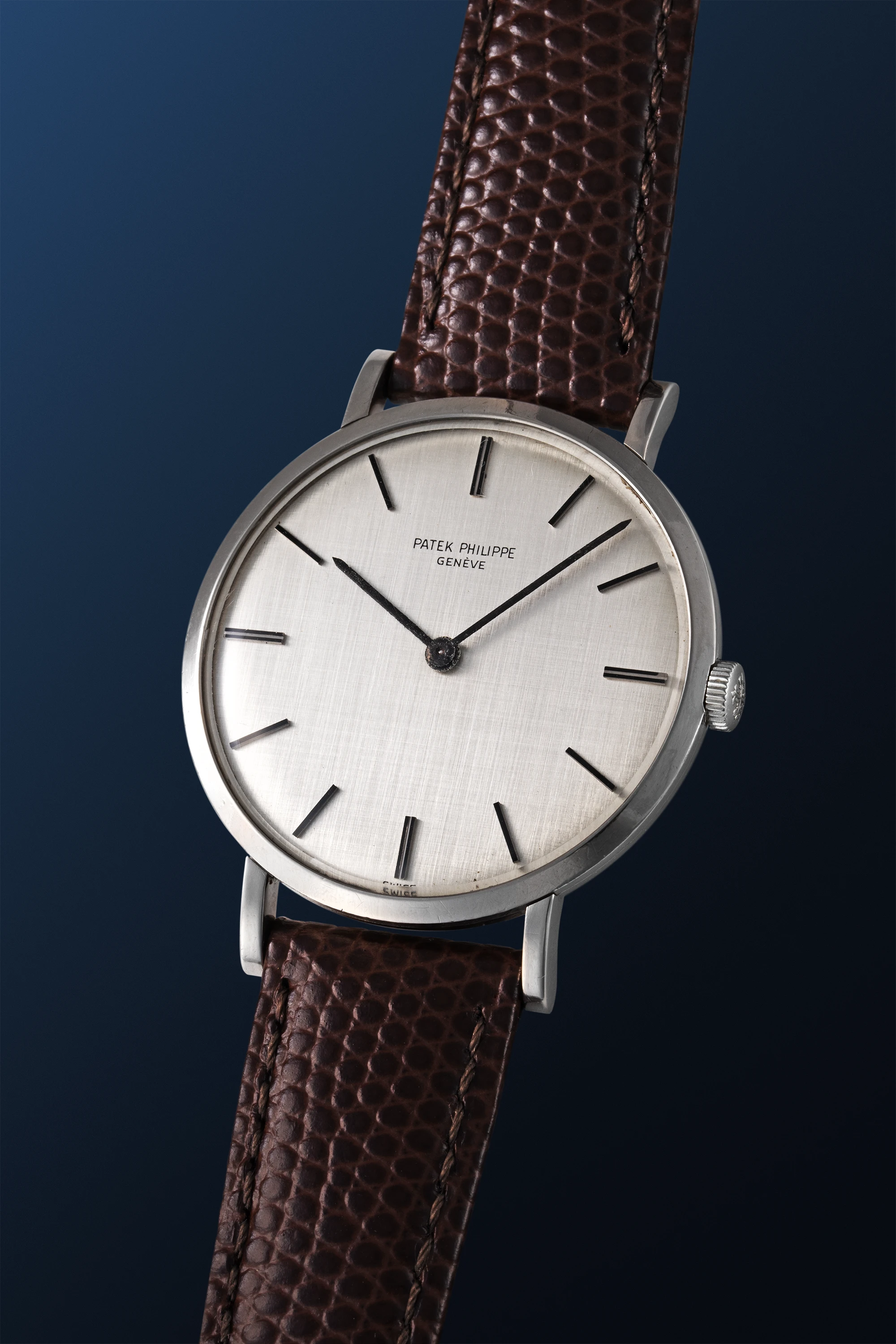 Calatrava Linen Dial Ref. 3538 in 18k White Gold