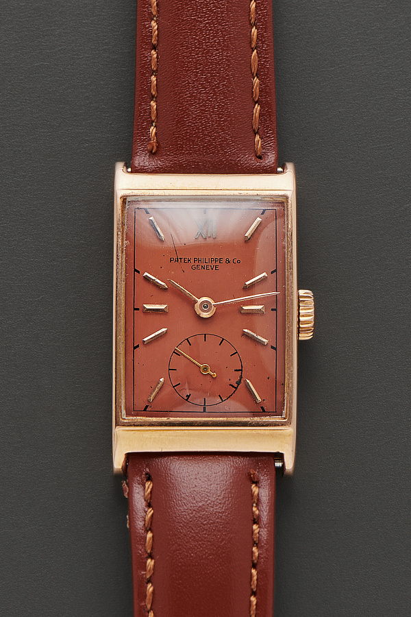 Rectangular Dress Watch in 18K Rose Gold