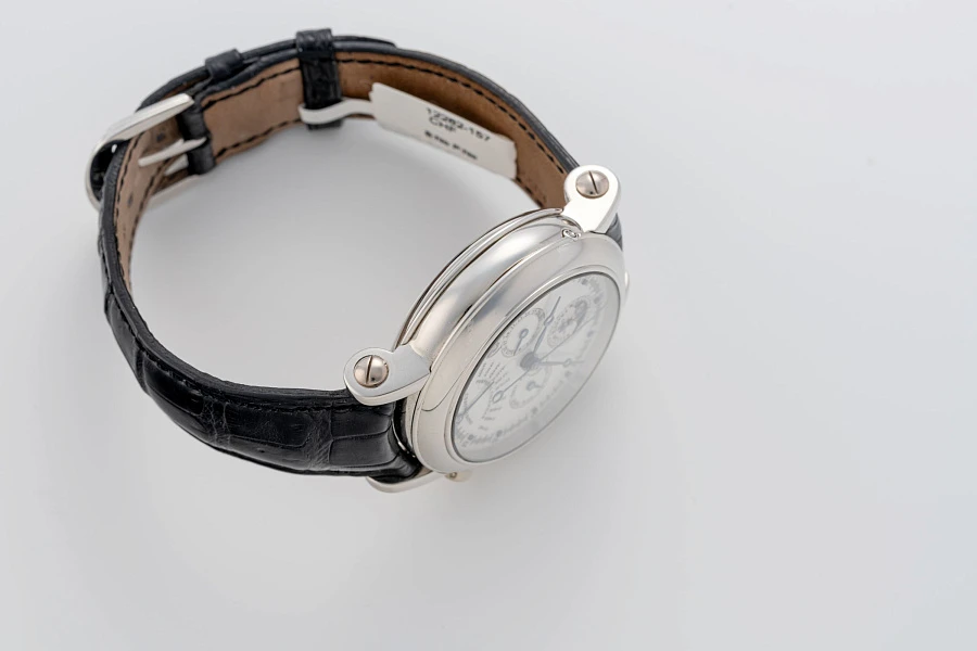 Perpetual Calendar Ref. 7000 QP E in 18k White Gold