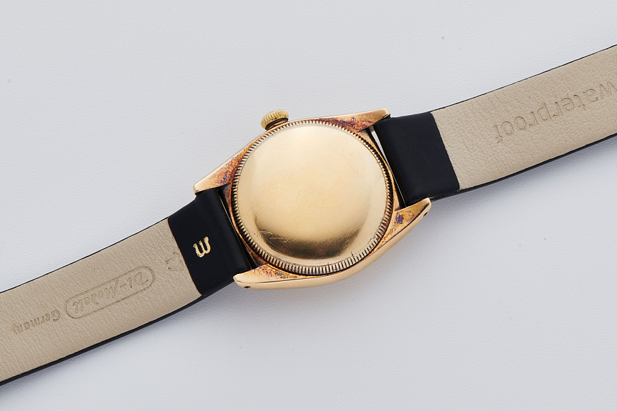 Bubbleback Ref. 5011 in 18k Yellow-Gold