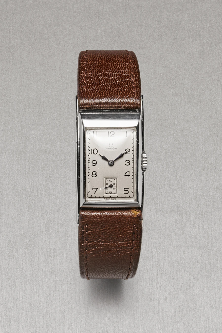 Omega Art Deco