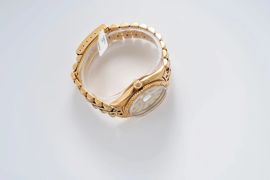Turnograph Ref. 6309 in 18k Yellow Gold