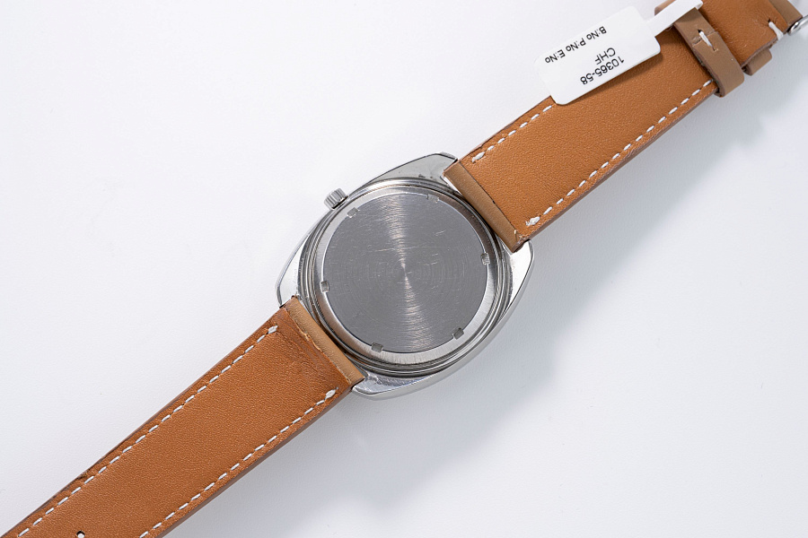 Genève Electronic F300Hz Cushion Case Ref. 198.030 in Stainless Steel