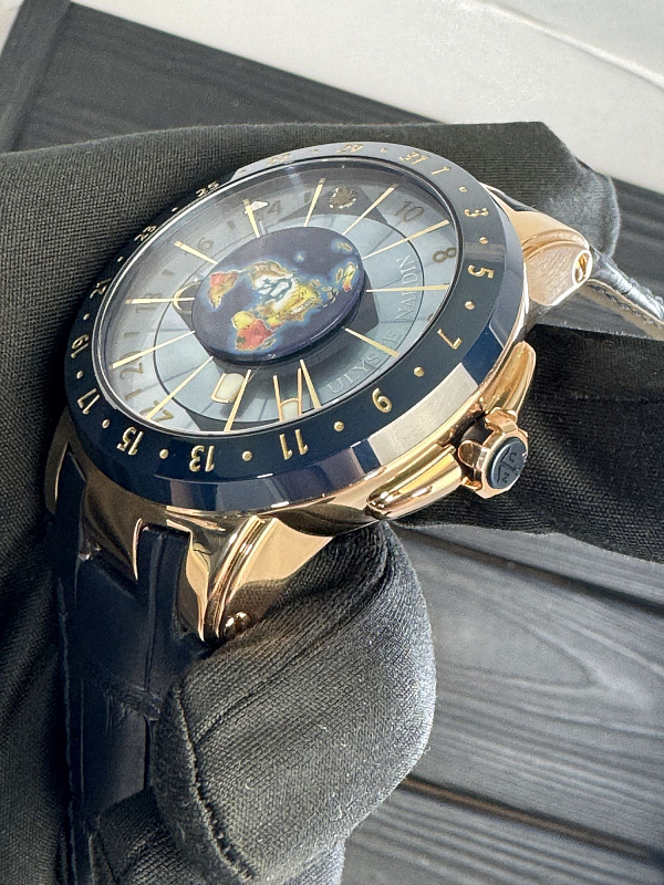 Moonstruck Rose Gold