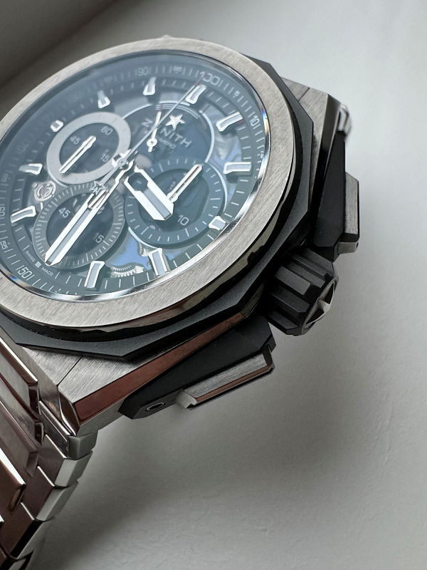 Defy Extreme Titanium 1/100th of a second chronograph