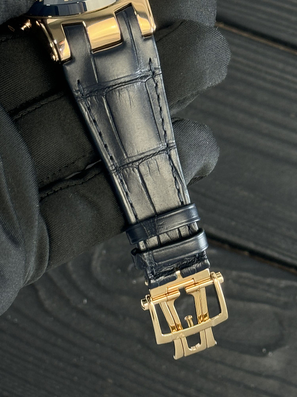 Moonstruck Rose Gold