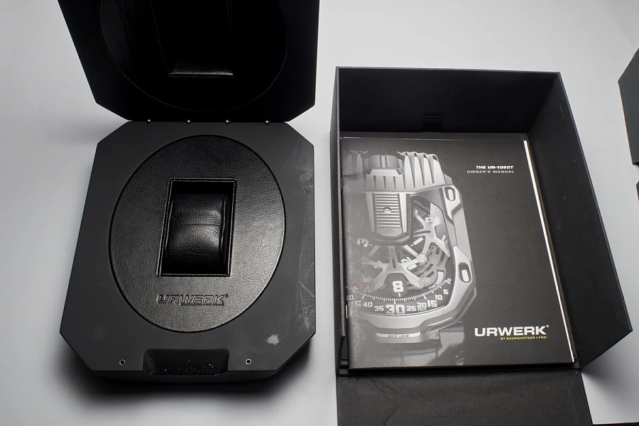 Urwerk UR-105CT