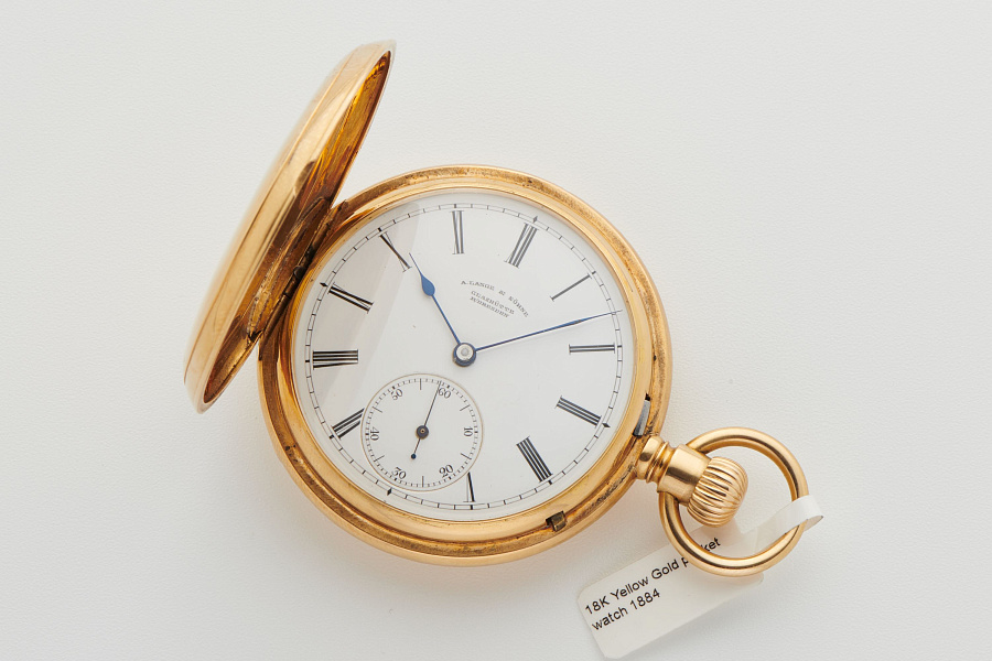 18K Yellow Gold pocket watch 1884