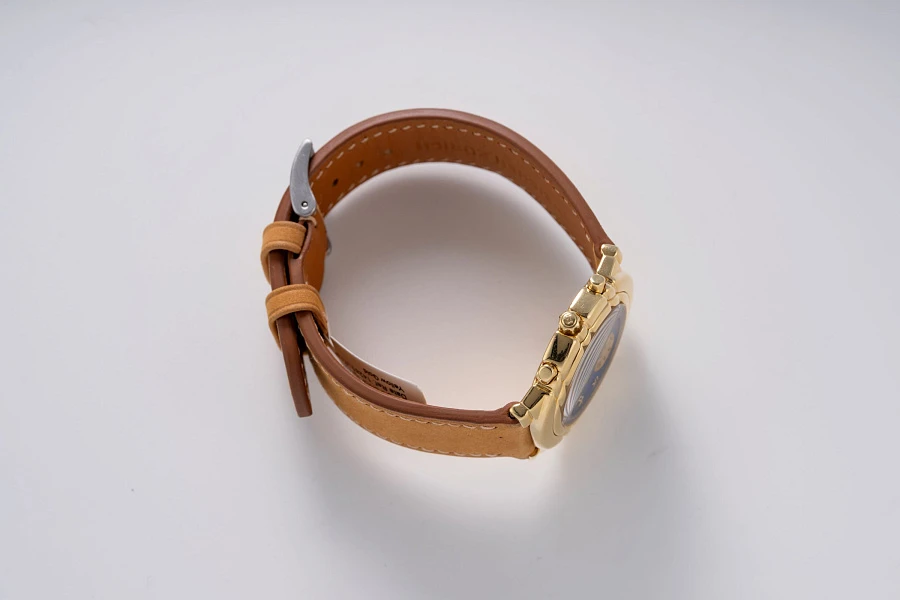 Tanagra Chronograph Date Ref. 14281 in 18k Yellow Gold