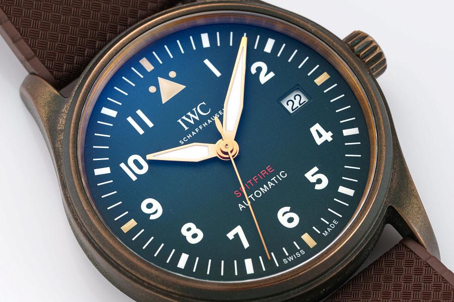 Spitfire Ref. IW326802 in Bronze