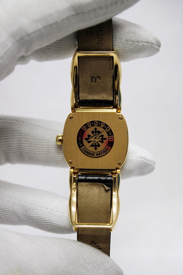 Golden Ellipse Lady 4830 in Yellow Gold