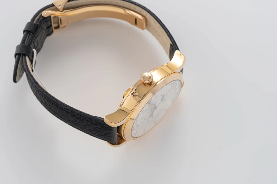 Master Control Geographic Ref. 142.24.922 in 18k Rose Gold