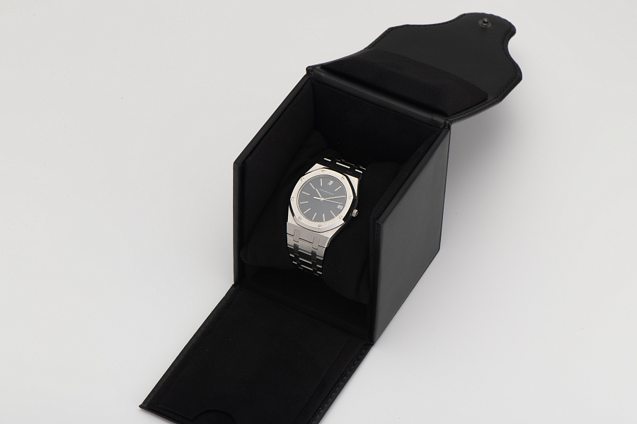 Royal Oak Quartz Ref. 56023ST