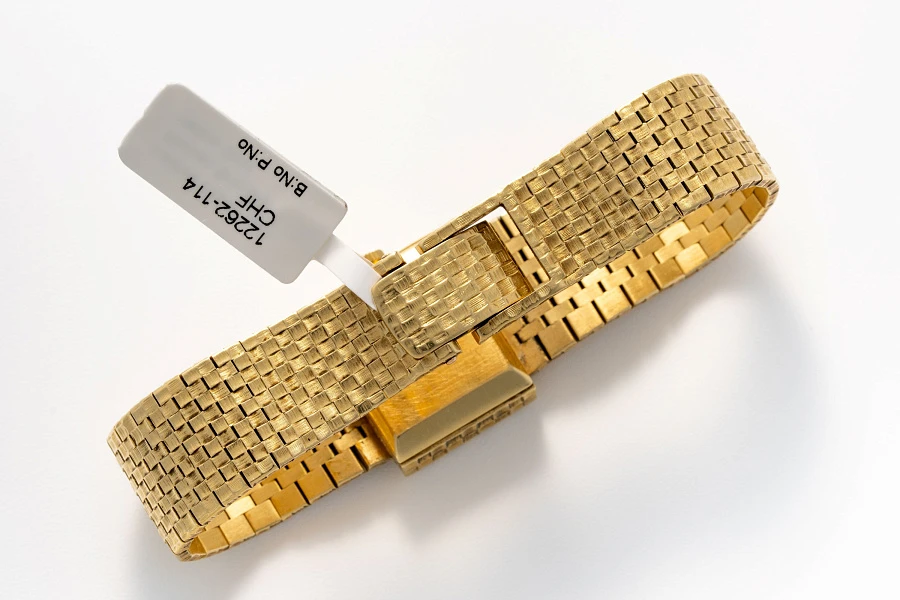 Ladies Watch Ref. 3322 with Woven Bracelet in 18k Yellow Gold