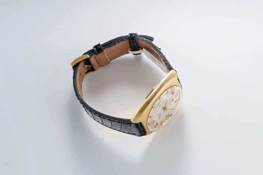 Royal Ref. 7375 in 18k Yellow Gold