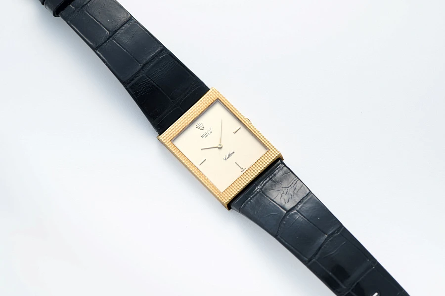 Cellini Clous de Paris Ref. 4127 in 18k Yellow Gold