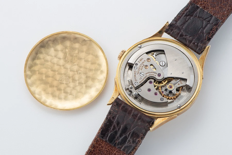 Monodatic in 18k Yellow Gold