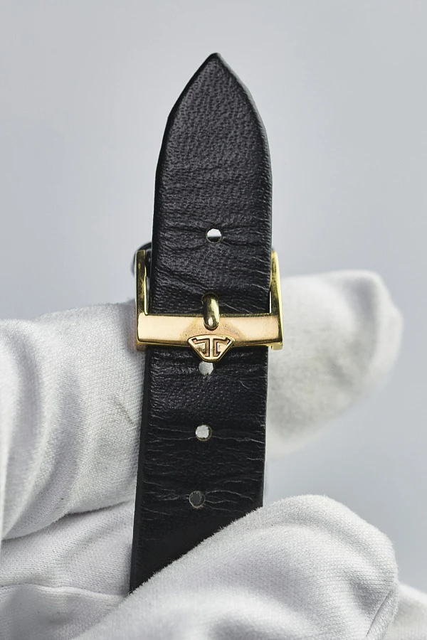 Jaeger-LeCoultre "Fancy Lugs"