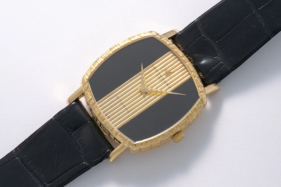 Onyx and Gold Dial Ref. 7391Q in 18k Yellow Gold