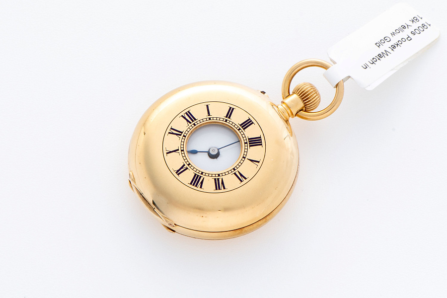 1900s Pocket Watch in 18k Yellow Gold