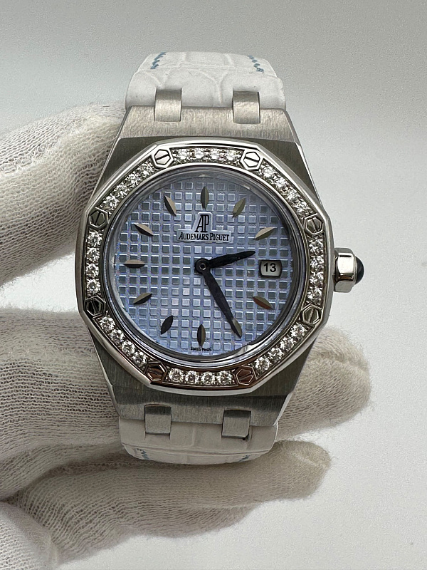 Royal Oak Lady Diamond Bezel