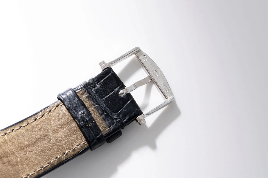 Alarm Ref. 3600BB in 18k White Gold