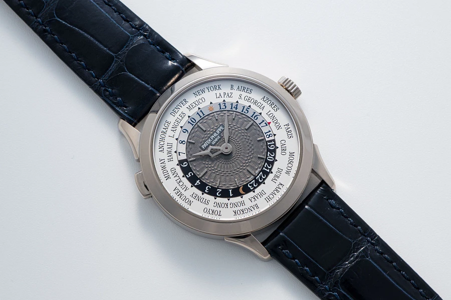 World Time Ref. 5230G in 18k White Gold