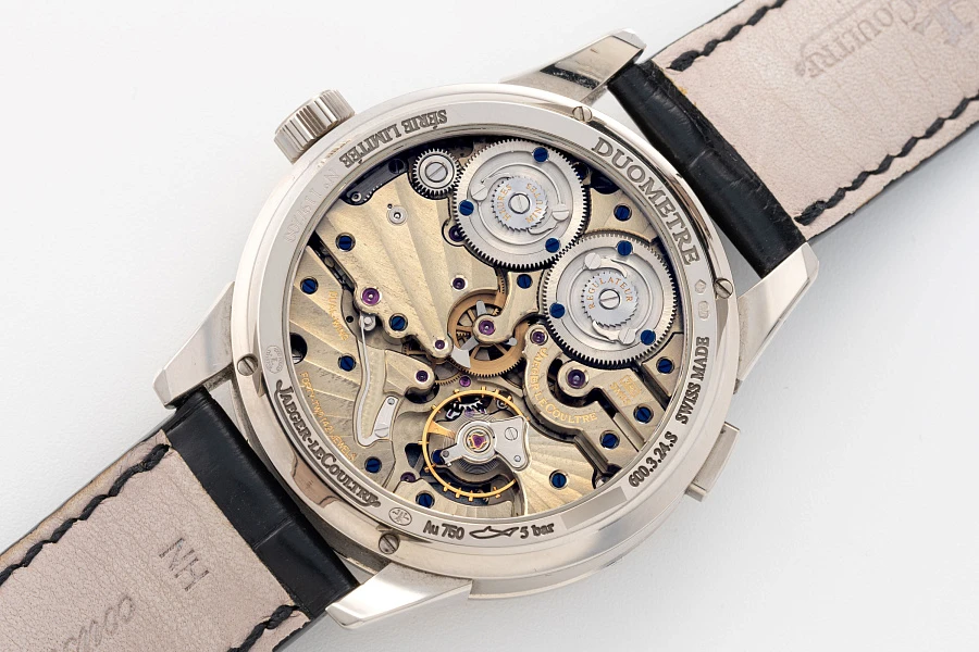 Duomètre à Quantième Lunaire Ref. Q6043570 in 18k White Gold