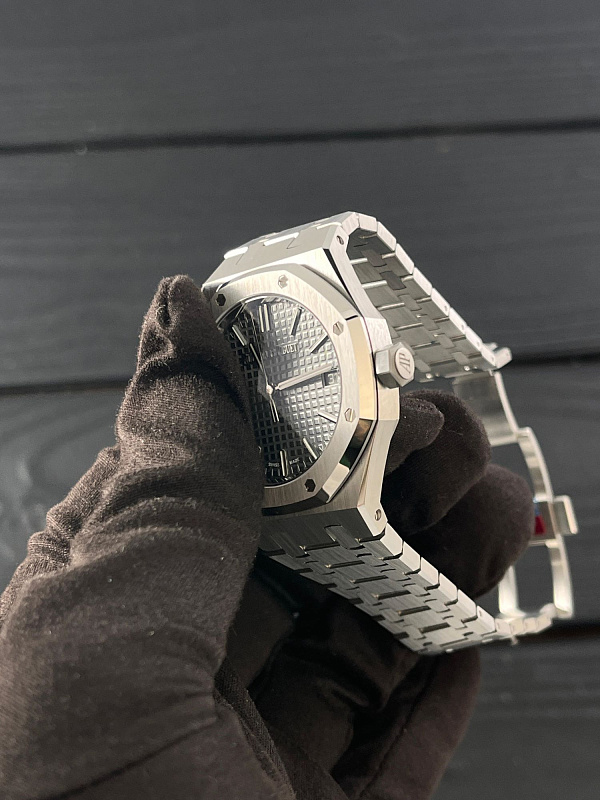 Royal Oak Automatic 37mm Grey Dial