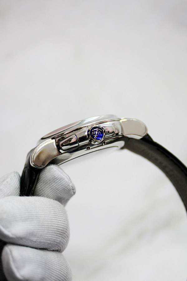 GMT± Perpetual Platinum Limited Edition 500