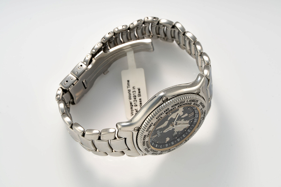 Voyager World Time Ref. 9124913 in Stainless Steel