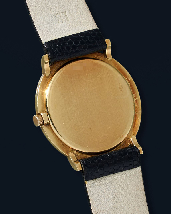 Ultra Slim 'Extrapiatto' Vintage Dress Watch in 18k Yellow Gold