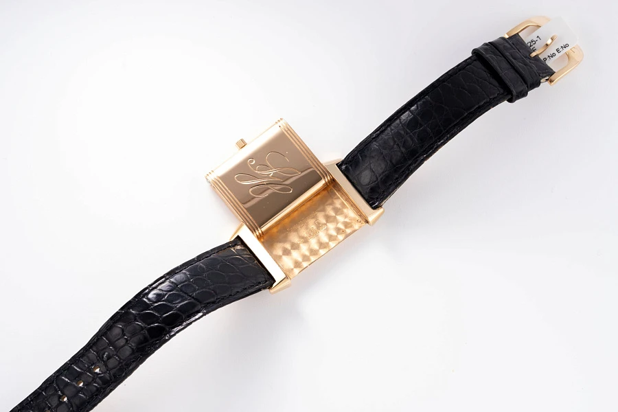 Reverso Ref. 250.2.86 in 18k Rose Gold
