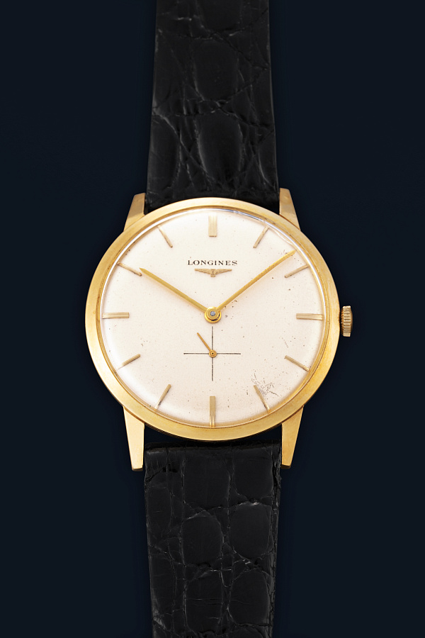 Slim Dress Watch Ref. 1404 in 18k Yellow Gold