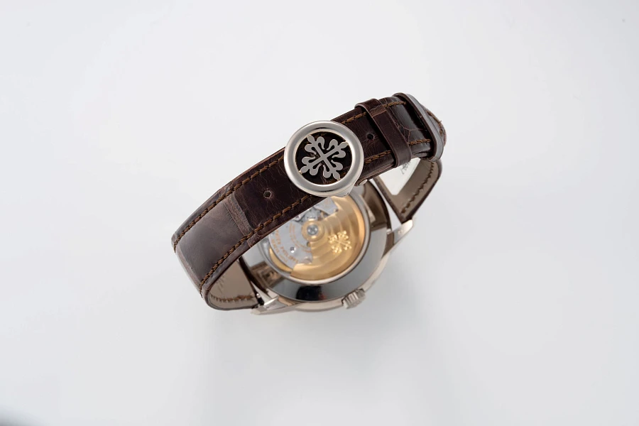 Perpetual Calendar Ref. 5320G in 18k White Gold