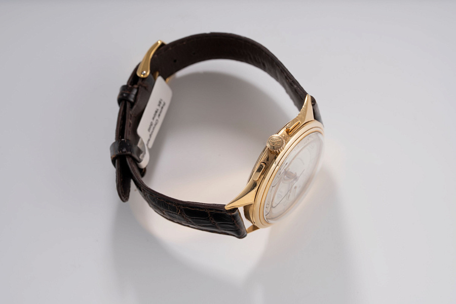 Premier Sport Chronograph in 18k Yellow Gold