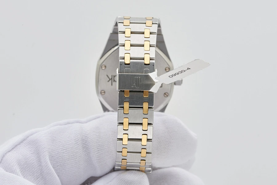 Royal Oak Bicolor