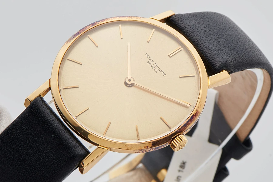 Dress Watch in 18k Yellow Gold