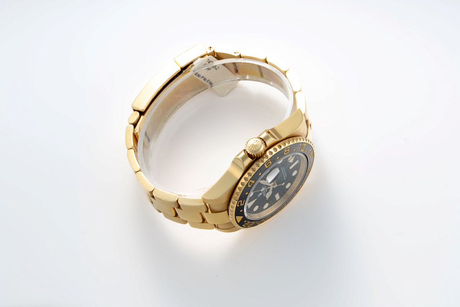 GMT Master II Ref. 116718 in 18k Yellow Gold