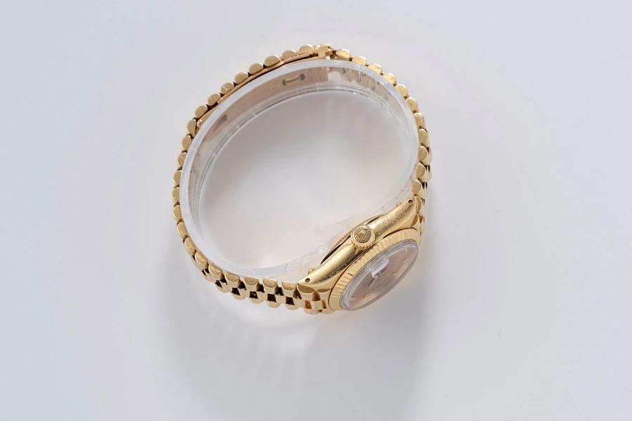 Wood Dial Datejust Ref. 6917 in 18k Yellow Gold