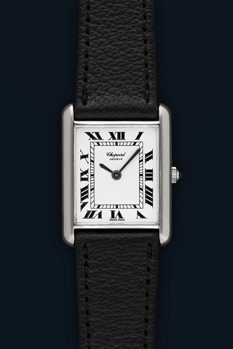 Tank Ref. 2057 in 18k White Gold