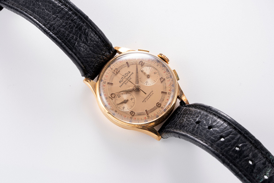 1950s Chronograph in 18k Rose Gold
