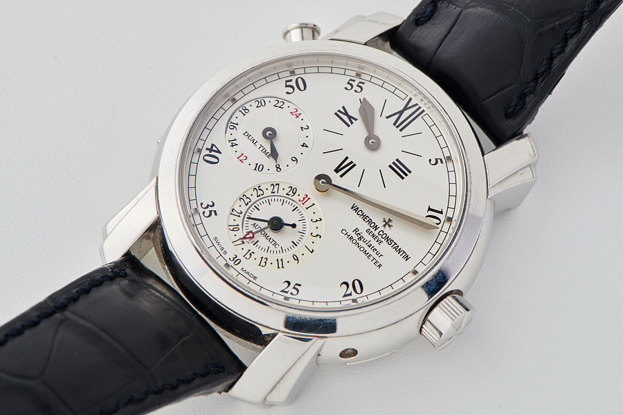 Régulateur Dual Time in 18k White Gold