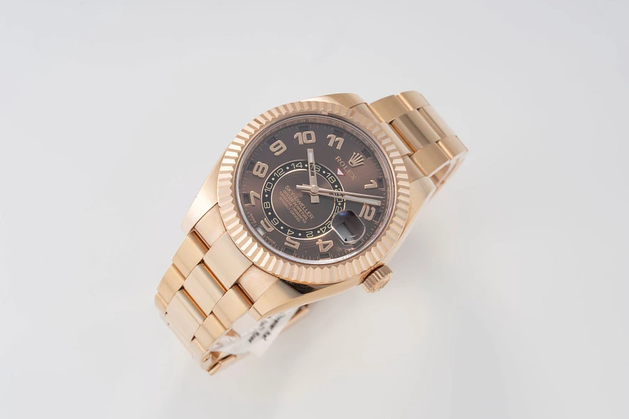 Sky-Dweller Ref. 326935 in 18k Rose Gold