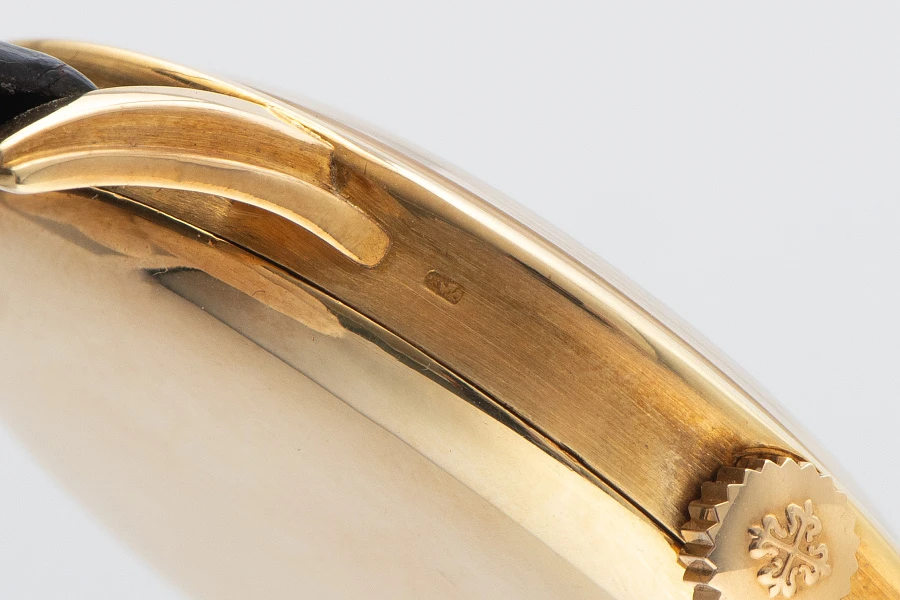 Calatrava Ref. 2481 in 18k Yellow Gold
