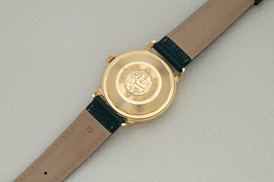 Geomatic Chronometre in 18K Yellow Gold